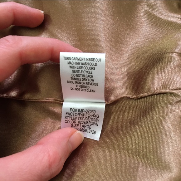 Halter Vest - Picture 7 of 7